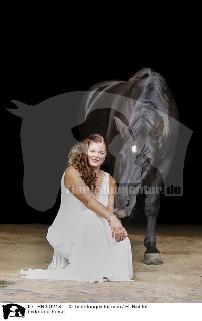 bride and horse / RR-90218