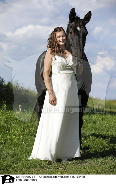 bride and horse / RR-90231