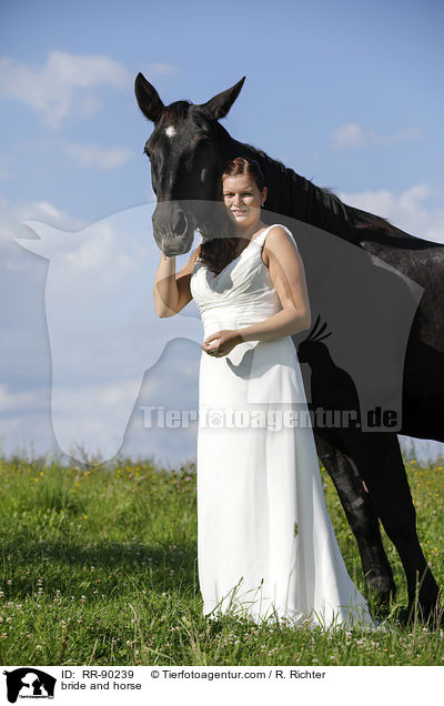 bride and horse / RR-90239