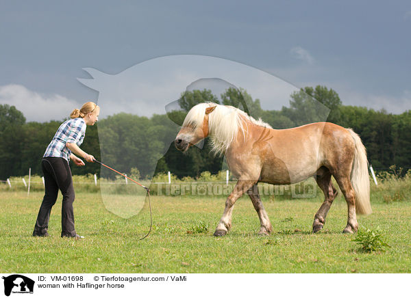 woman with Haflinger horse / VM-01698