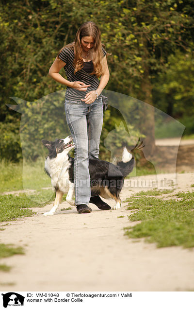woman with Border Collie / VM-01048