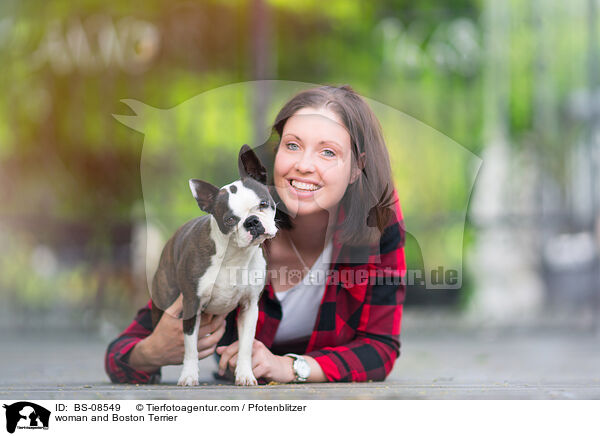 woman and Boston Terrier / BS-08549