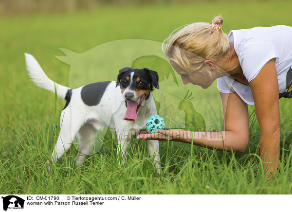 woman with Parson Russell Terrier / CM-01790