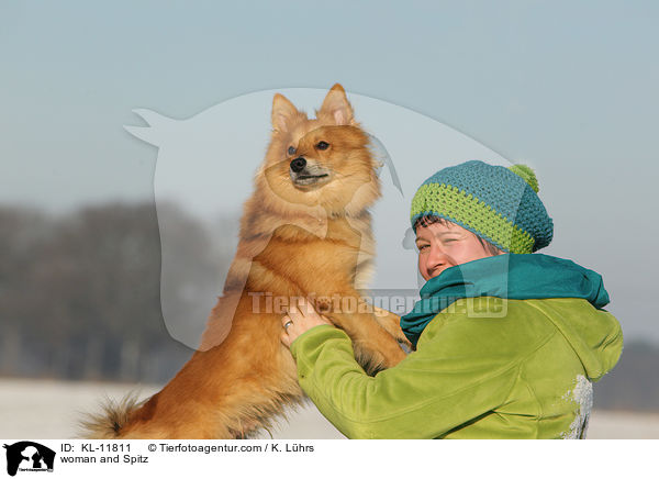 woman and Spitz / KL-11811