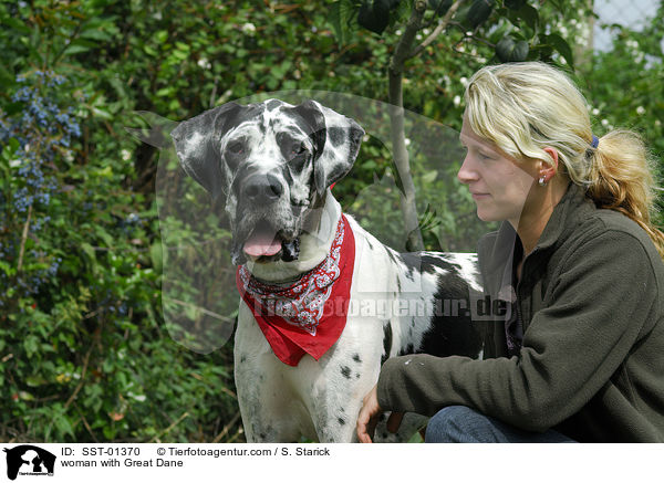woman with Great Dane / SST-01370