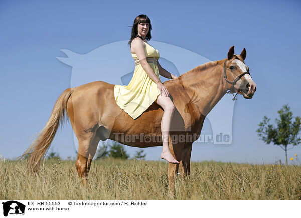woman with horse / RR-55553