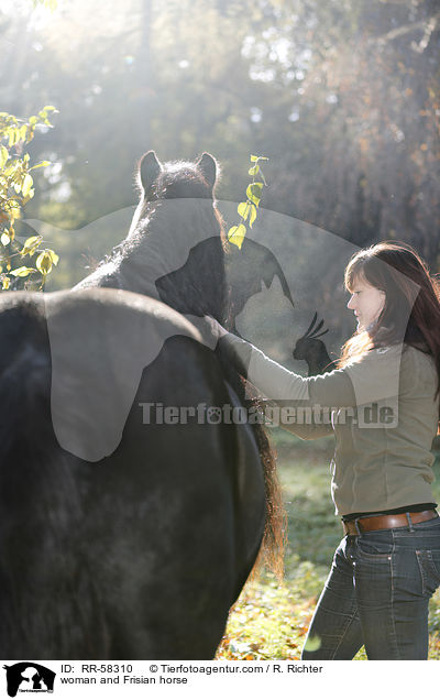 woman and Frisian horse / RR-58310