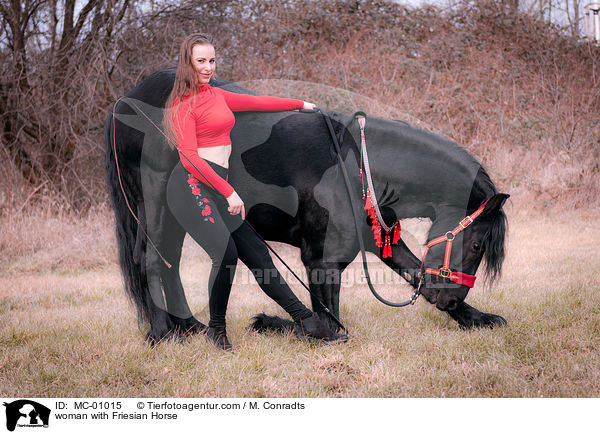 woman with Friesian Horse / MC-01015
