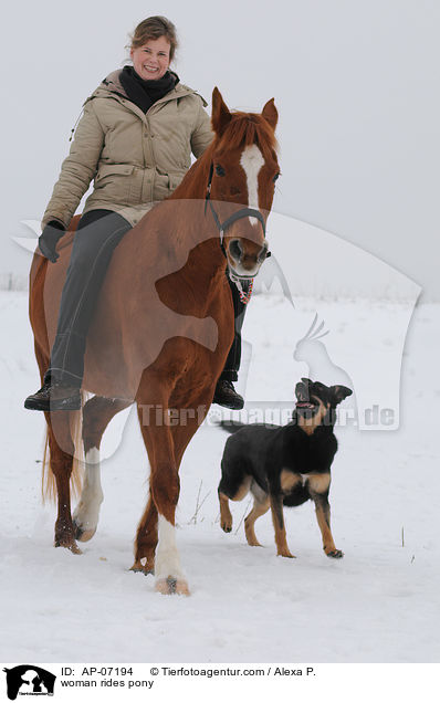 woman rides pony / AP-07194