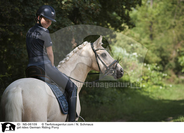 girl rides German Riding Pony / NS-06109