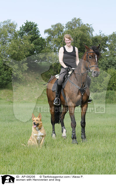 woman with Hanoverian and dog / AP-08206