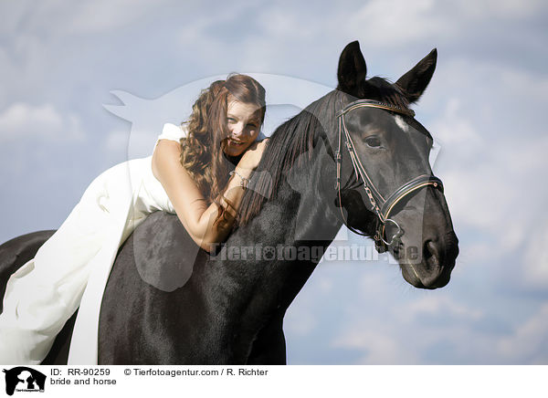 bride and horse / RR-90259