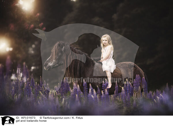girl and Icelandic horse / KFI-01673