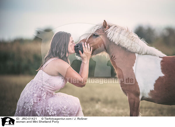 woman and Mini Shetland Pony / JRO-01421
