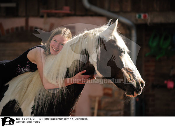 woman and horse / YJ-04873