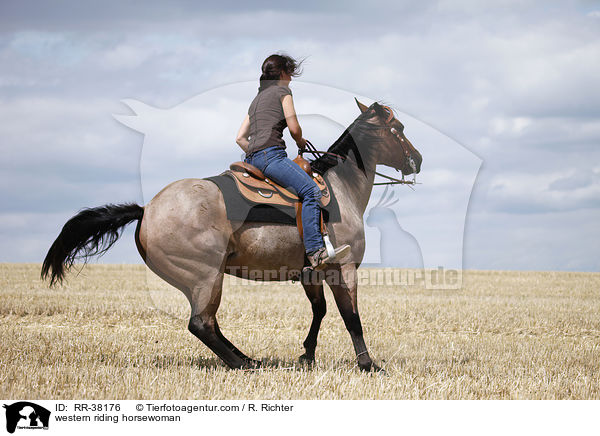 Westernreiterin / western riding horsewoman / RR-38176