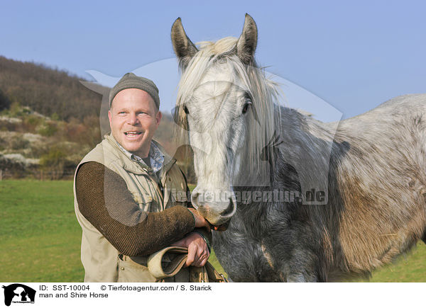 man and Shire Horse / SST-10004