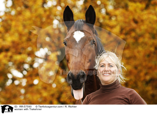 woman with Trakehner / RR-57590