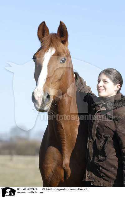 Frau mit Pferd / woman with horse / AP-02374
